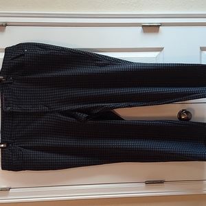 Pants. Gloria Vanderbilt. Size 24W